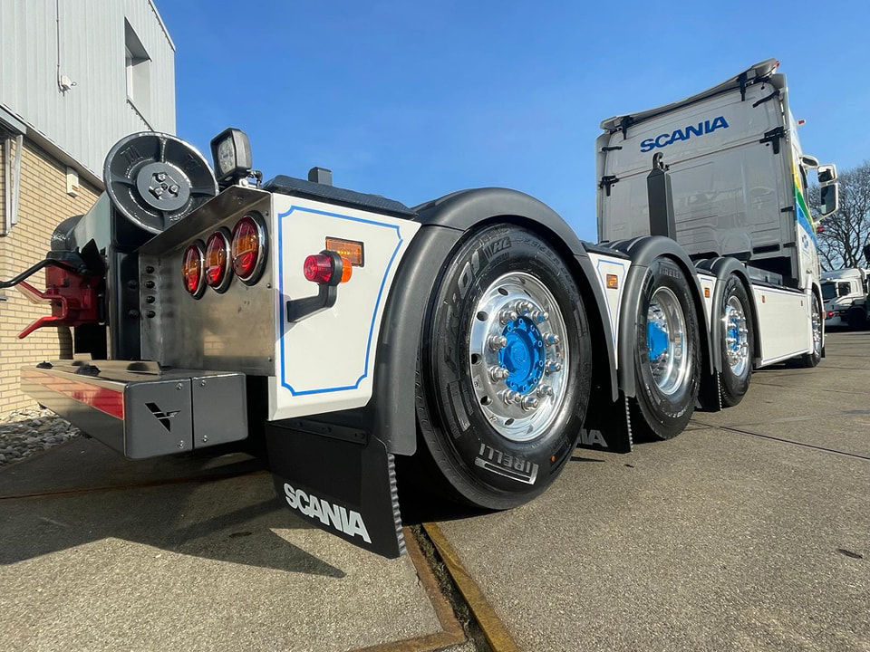 Chauffeur haakarm (C+E) - HRM Containers